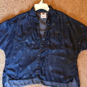 Sadie Robertson/Wild Blue Short Sleeve Blouse